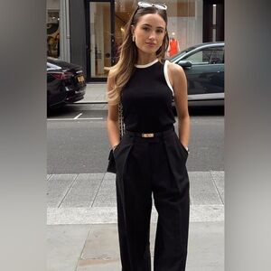 Contrast Trim Tank Top - Size XL (US 12) NWT. Influencer favorite